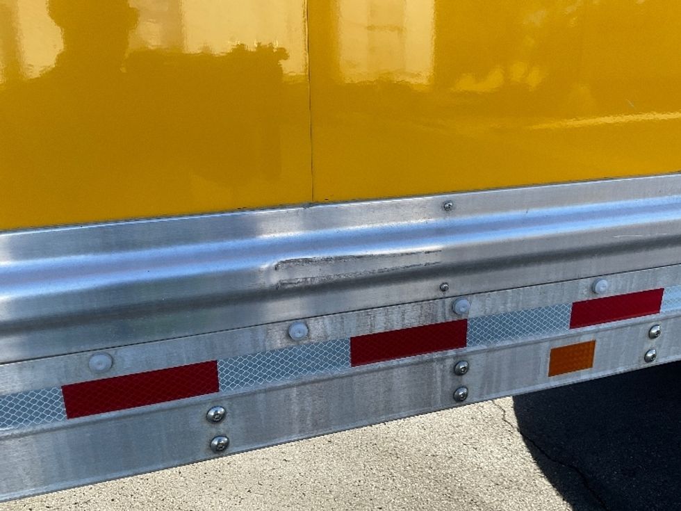 Medium Duty Box Truck-Light and Medium Duty Trucks-International-2021-MV607-Tucson-AZ-208,120\n\t\tmiles-$ 41,000 - Image 25