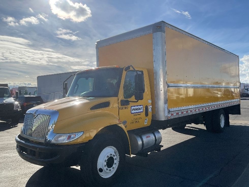 Medium Duty Box Truck-Light and Medium Duty Trucks-International-2021-MV607-Tucson-AZ-208,120\n\t\tmiles-$ 41,000 - Image 3
