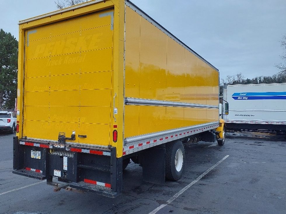Medium Duty Box Truck-Light and Medium Duty Trucks-International-2021-MV607-Tukwila-WA-173,540\n\t\tmiles-$ 46,500 - Image 13