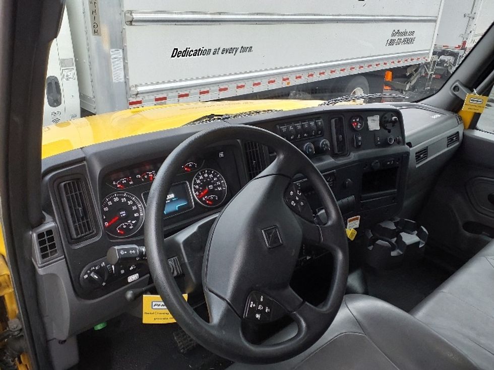 Medium Duty Box Truck-Light and Medium Duty Trucks-International-2021-MV607-Tukwila-WA-173,540\n\t\tmiles-$ 46,500 - Image 17