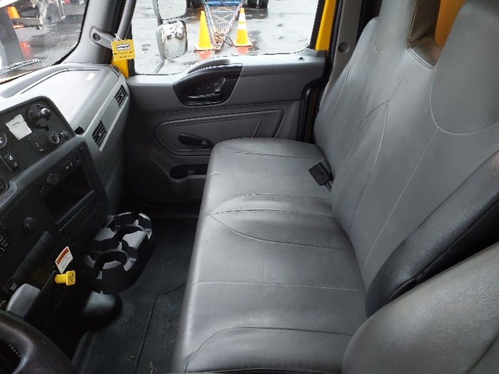 Medium Duty Box Truck-Light and Medium Duty Trucks-International-2021-MV607-Tukwila-WA-173,540\n\t\tmiles-$ 46,500 - Image 18