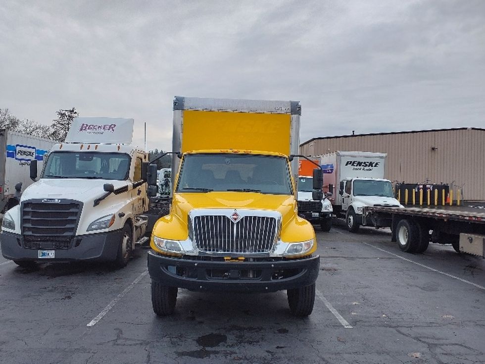 Medium Duty Box Truck-Light and Medium Duty Trucks-International-2021-MV607-Tukwila-WA-173,540\n\t\tmiles-$ 46,500 - Image 2