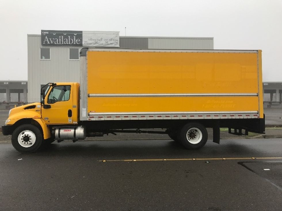 Medium Duty Box Truck-Light and Medium Duty Trucks-International-2021-MV607-Tukwila-WA-177,740\n\t\tmiles-$ 39,250 - Image 4