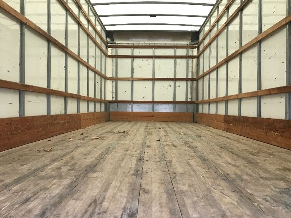 Medium Duty Box Truck-Light and Medium Duty Trucks-International-2021-MV607-Tukwila-WA-177,740\n\t\tmiles-$ 39,250 - Image 8