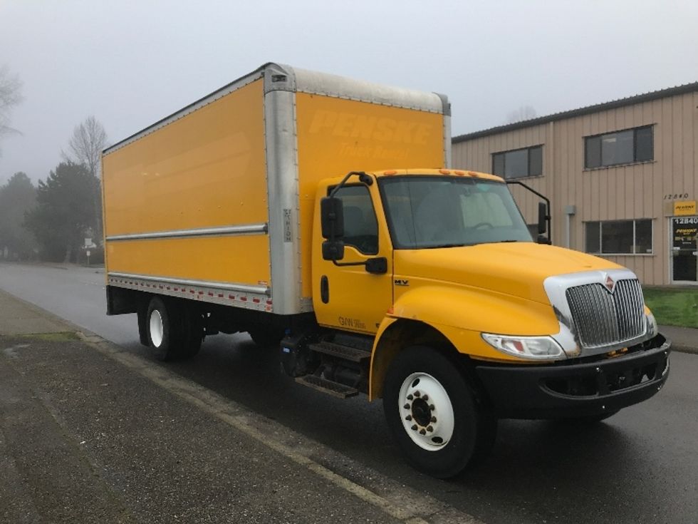 Medium Duty Box Truck-Light and Medium Duty Trucks-International-2021-MV607-Tukwila-WA-189,629\n\t\tmiles-$ 37,750 - Image 1