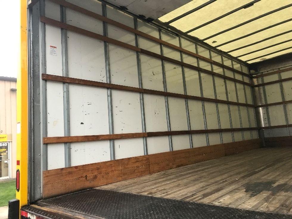 Medium Duty Box Truck-Light and Medium Duty Trucks-International-2021-MV607-Tukwila-WA-189,629\n\t\tmiles-$ 37,750 - Image 11