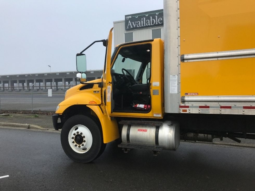 Medium Duty Box Truck-Light and Medium Duty Trucks-International-2021-MV607-Tukwila-WA-189,629\n\t\tmiles-$ 37,750 - Image 16