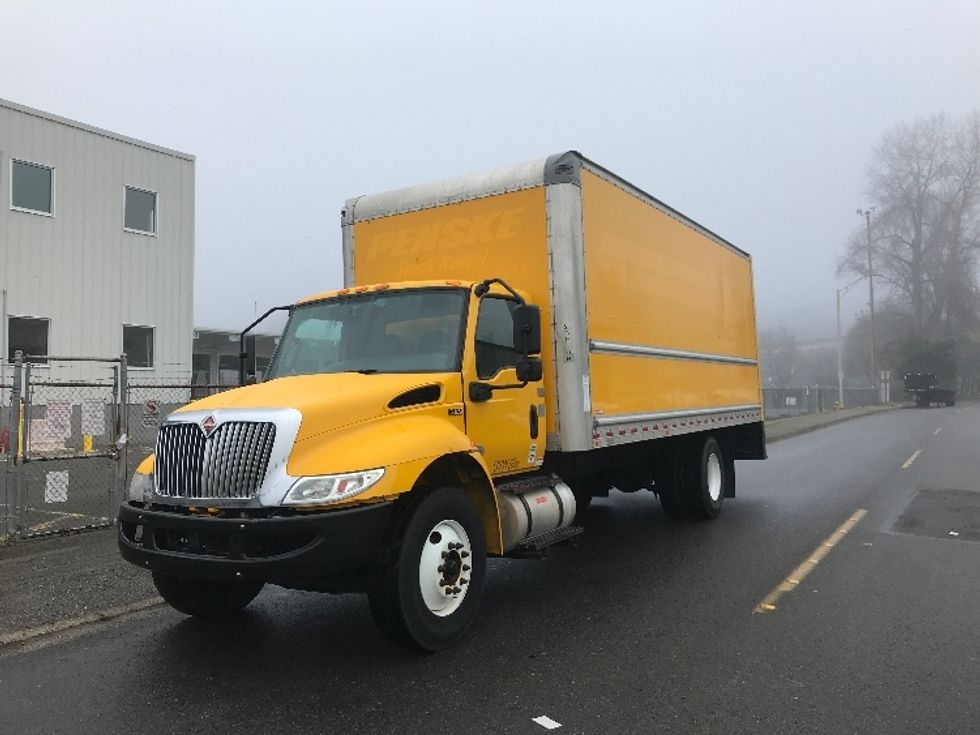 Medium Duty Box Truck-Light and Medium Duty Trucks-International-2021-MV607-Tukwila-WA-189,629\n\t\tmiles-$ 37,750 - Image 3