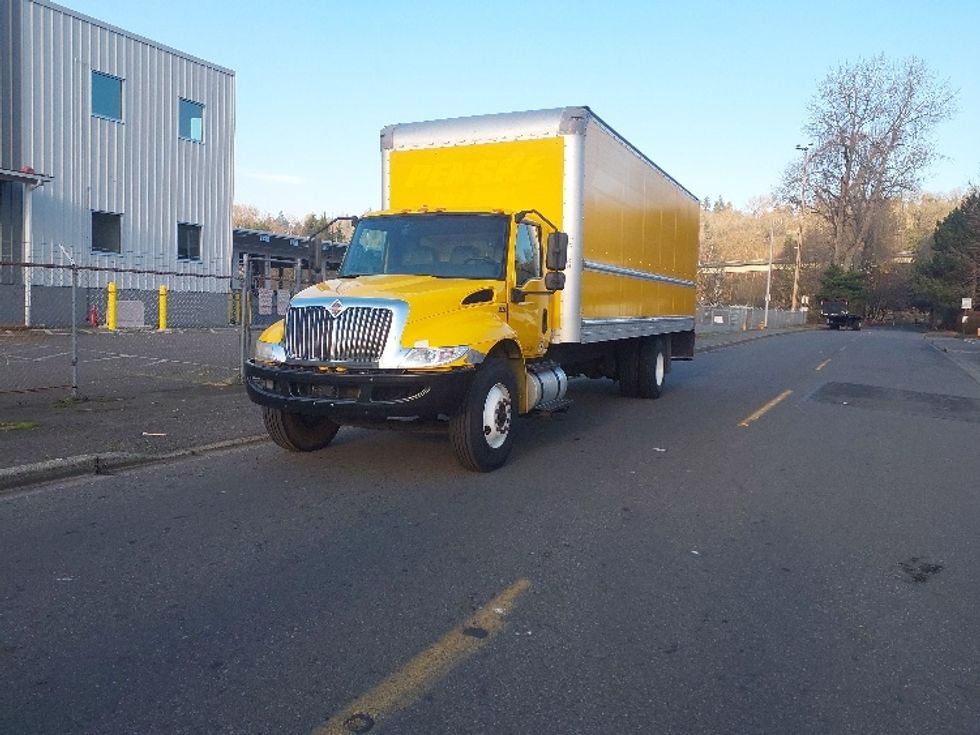 Medium Duty Box Truck-Light and Medium Duty Trucks-International-2021-MV607-Tukwila-WA-211,642\n\t\tmiles-$ 40,500 - Image 3