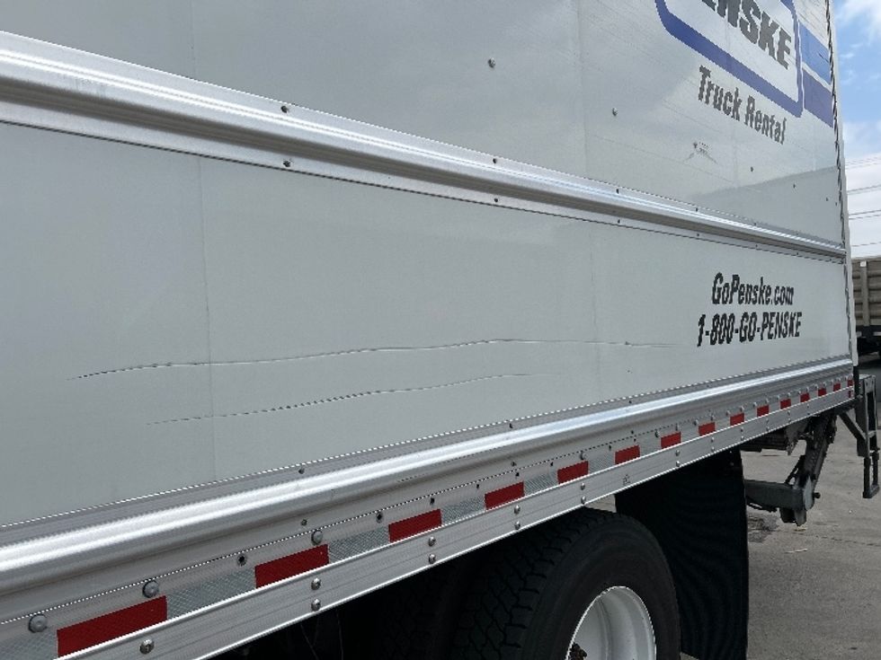 Medium Duty Box Truck-Light and Medium Duty Trucks-International-2021-MV607-Vernon-CA-116,590\n\t\tmiles-$ 68,250 - Image 26