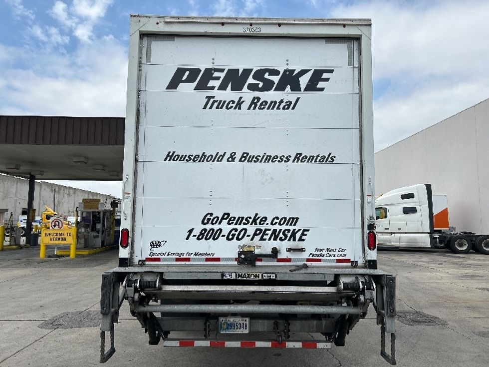 Medium Duty Box Truck-Light and Medium Duty Trucks-International-2021-MV607-Vernon-CA-116,590\n\t\tmiles-$ 68,250 - Image 27