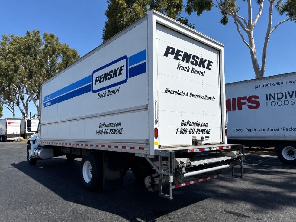 Medium Duty Box Truck-Light and Medium Duty Trucks-International-2021-MV607-Vernon-CA-221,588\n\t\tmiles-$ 48,500 - Image 6
