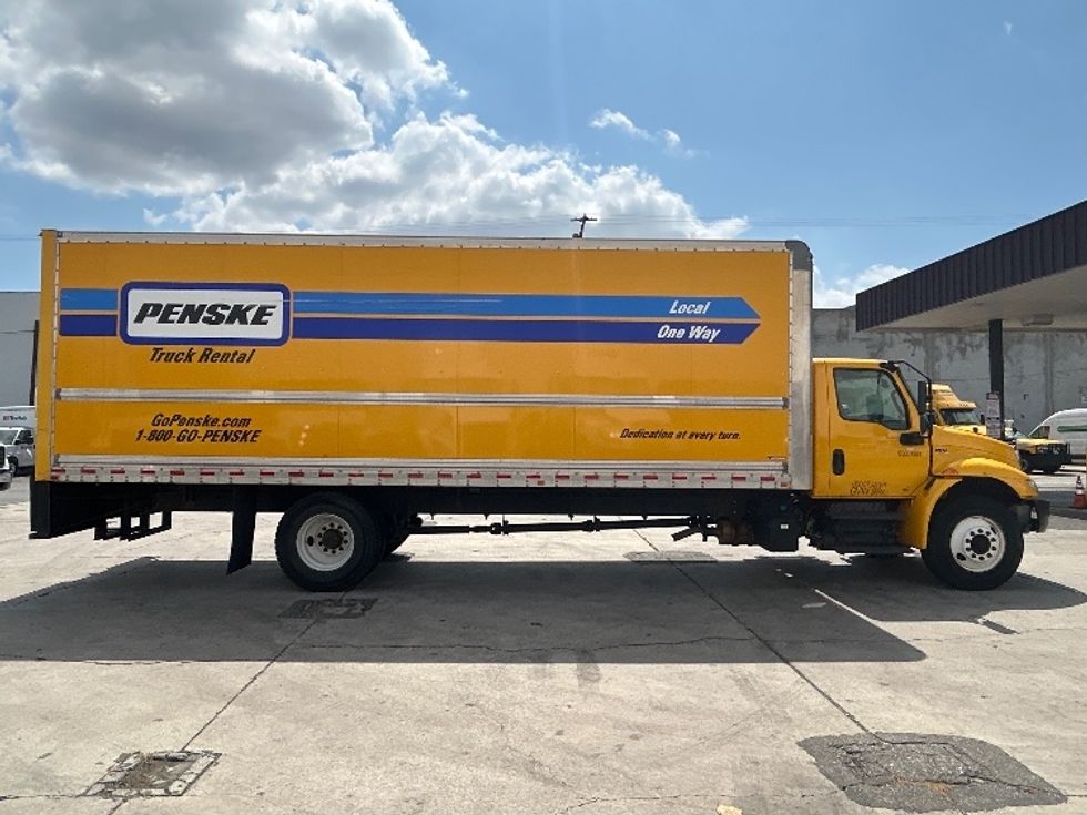 Medium Duty Box Truck-Light and Medium Duty Trucks-International-2021-MV607-Vernon-CA-258,346\n\t\tmiles-$ 31,250 - Image 14