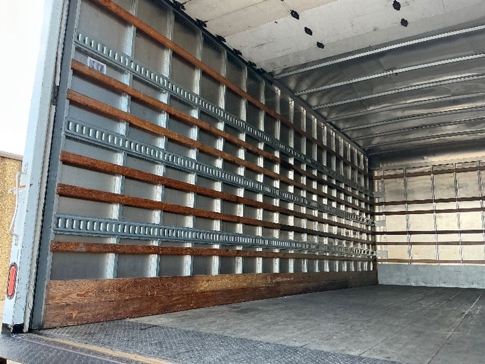 Medium Duty Box Truck-Light and Medium Duty Trucks-International-2021-MV607-Waco-TX-98,350\n\t\tmiles-$ 67,750 - Image 11