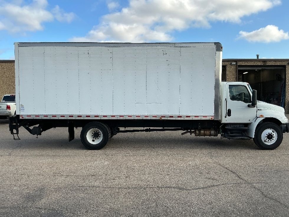 Medium Duty Box Truck-Light and Medium Duty Trucks-International-2021-MV607-Waco-TX-98,350\n\t\tmiles-$ 67,750 - Image 15