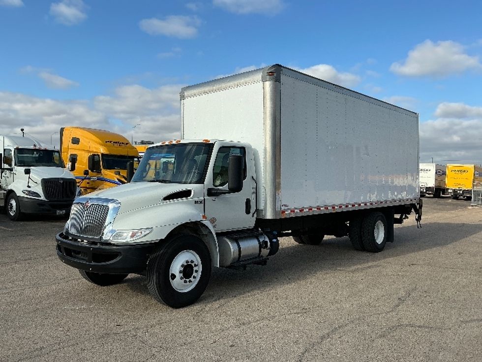 Medium Duty Box Truck-Light and Medium Duty Trucks-International-2021-MV607-Waco-TX-98,350\n\t\tmiles-$ 67,750 - Image 3
