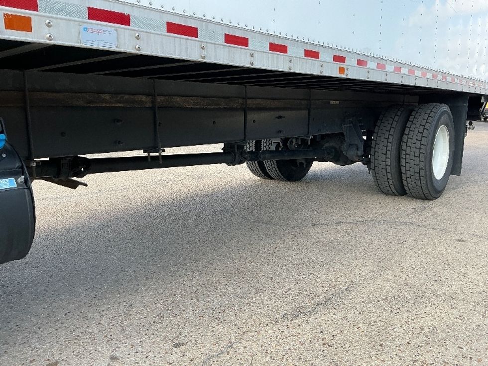 Medium Duty Box Truck-Light and Medium Duty Trucks-International-2021-MV607-Waco-TX-98,350\n\t\tmiles-$ 67,750 - Image 5
