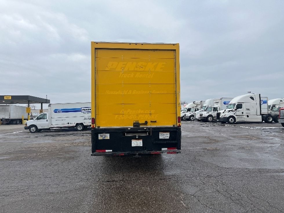 Medium Duty Box Truck-Light and Medium Duty Trucks-International-2021-MV607-Warren-MI-197,289\n\t\tmiles-$ 41,500 - Image 7