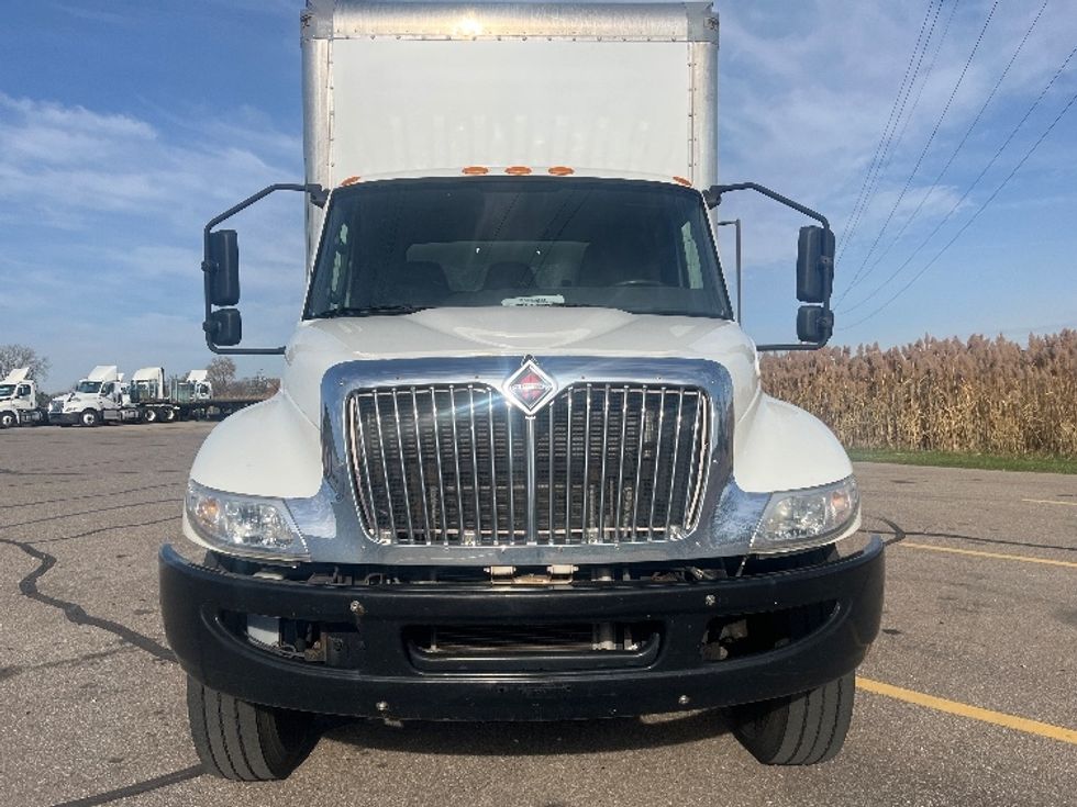 Medium Duty Box Truck-Light and Medium Duty Trucks-International-2021-MV607-Warren-MI-72,853\n\t\tmiles-$ 67,000 - Image 2