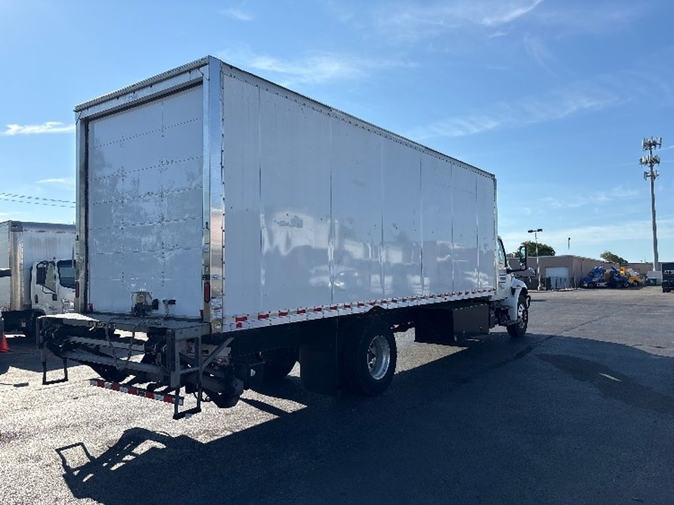 Medium Duty Box Truck-Light and Medium Duty Trucks-International-2021-MV607-West Babylon-NY-115,994\n\t\tmiles-$ 67,750 - Image 13