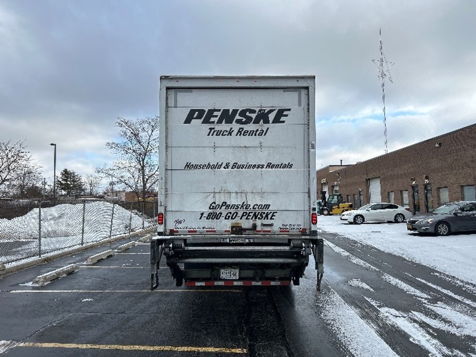 Medium Duty Box Truck-Light and Medium Duty Trucks-International-2021-MV607-West Babylon-NY-205,223\n\t\tmiles-$ 46,750 - Image 5