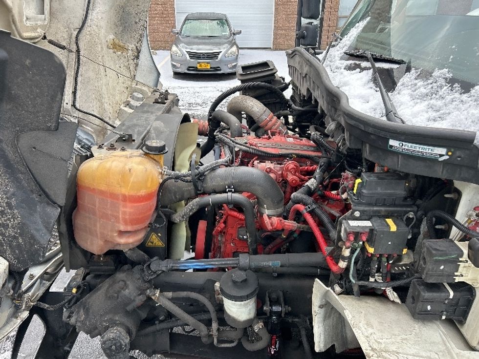 Medium Duty Box Truck-Light and Medium Duty Trucks-International-2021-MV607-West Babylon-NY-205,223\n\t\tmiles-$ 46,750 - Image 22