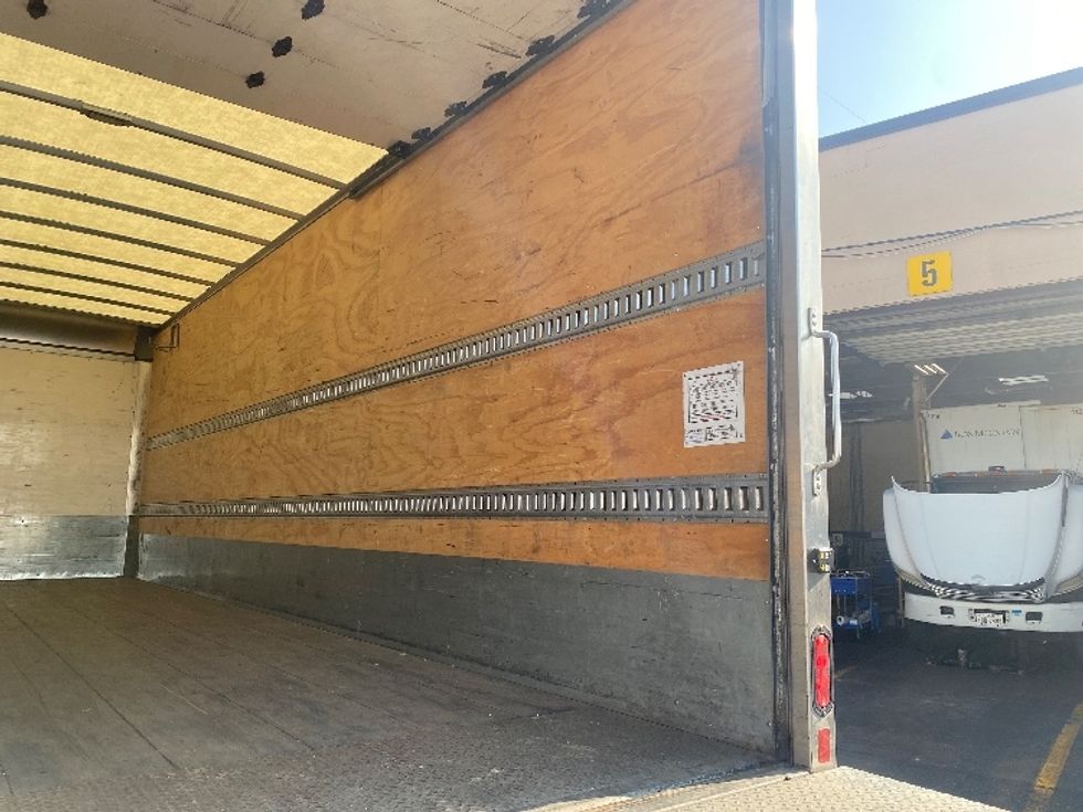 Medium Duty Box Truck-Light and Medium Duty Trucks-International-2021-MV607-West Babylon-NY-79,758\n\t\tmiles-$ 73,000 - Image 12
