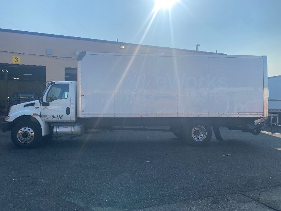 Medium Duty Box Truck-Light and Medium Duty Trucks-International-2021-MV607-West Babylon-NY-79,758\n\t\tmiles-$ 73,000 - Image 4