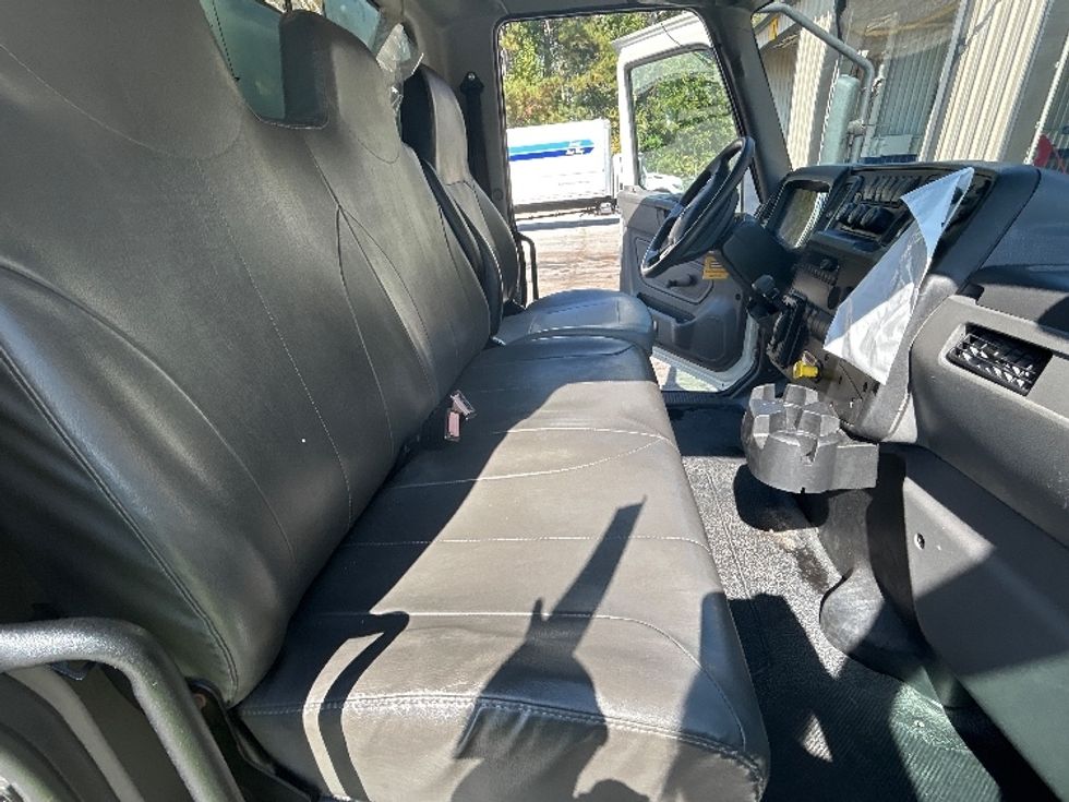 Medium Duty Box Truck-Light and Medium Duty Trucks-International-2021-MV607-West Columbia-SC-228,682\n\t\tmiles-$ 47,000 - Image 22