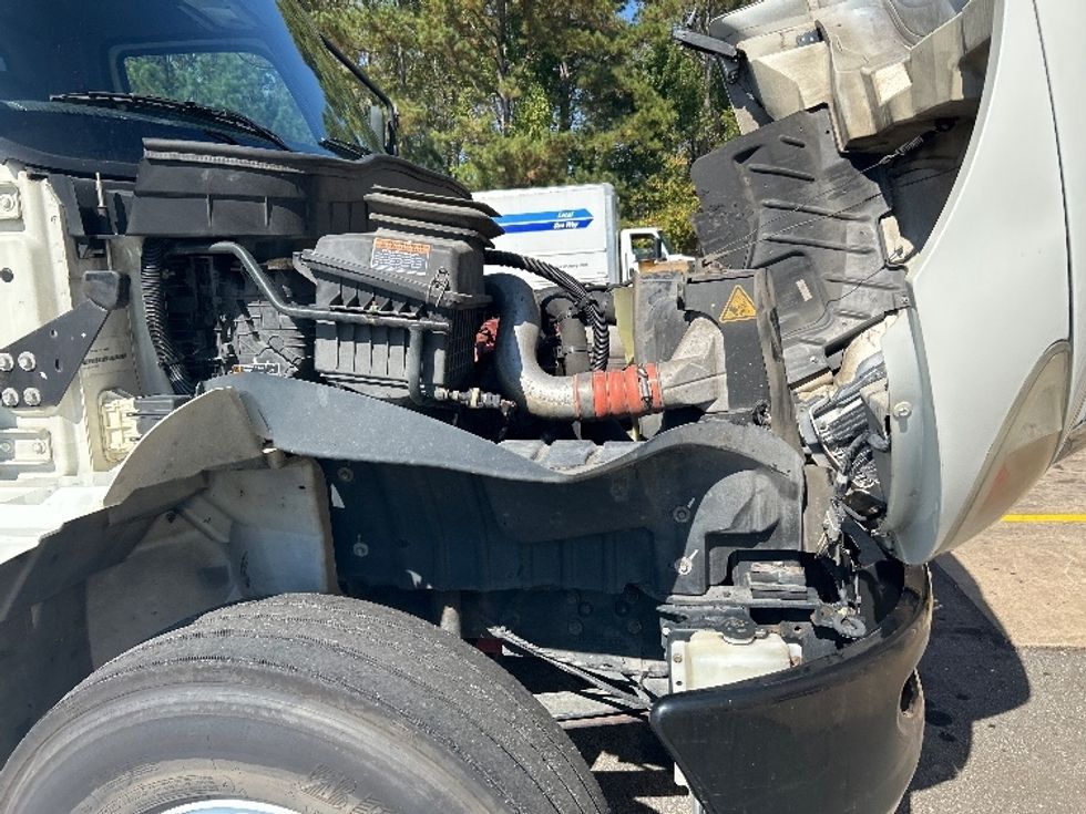 Medium Duty Box Truck-Light and Medium Duty Trucks-International-2021-MV607-West Columbia-SC-228,682\n\t\tmiles-$ 47,000 - Image 23