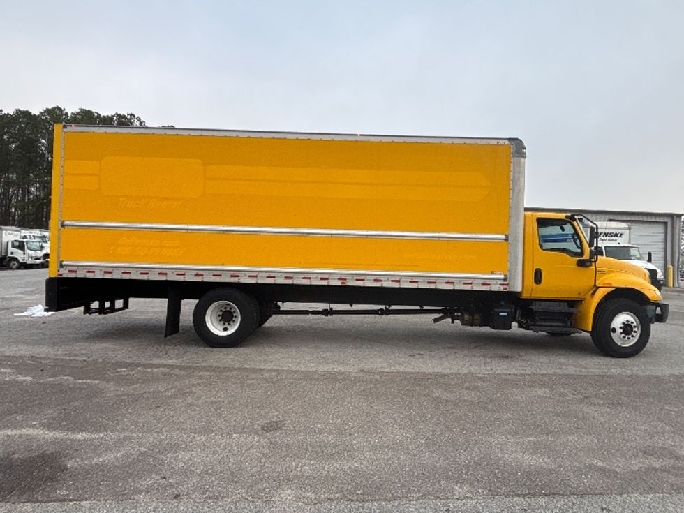 Medium Duty Box Truck-Light and Medium Duty Trucks-International-2021-MV607-West Columbia-SC-229,439\n\t\tmiles-$ 38,000 - Image 15