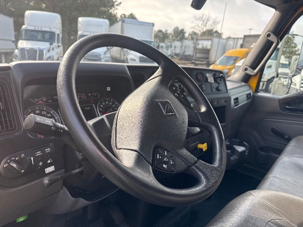 Medium Duty Box Truck-Light and Medium Duty Trucks-International-2021-MV607-West Columbia-SC-251,030\n\t\tmiles-$ 33,750 - Image 17