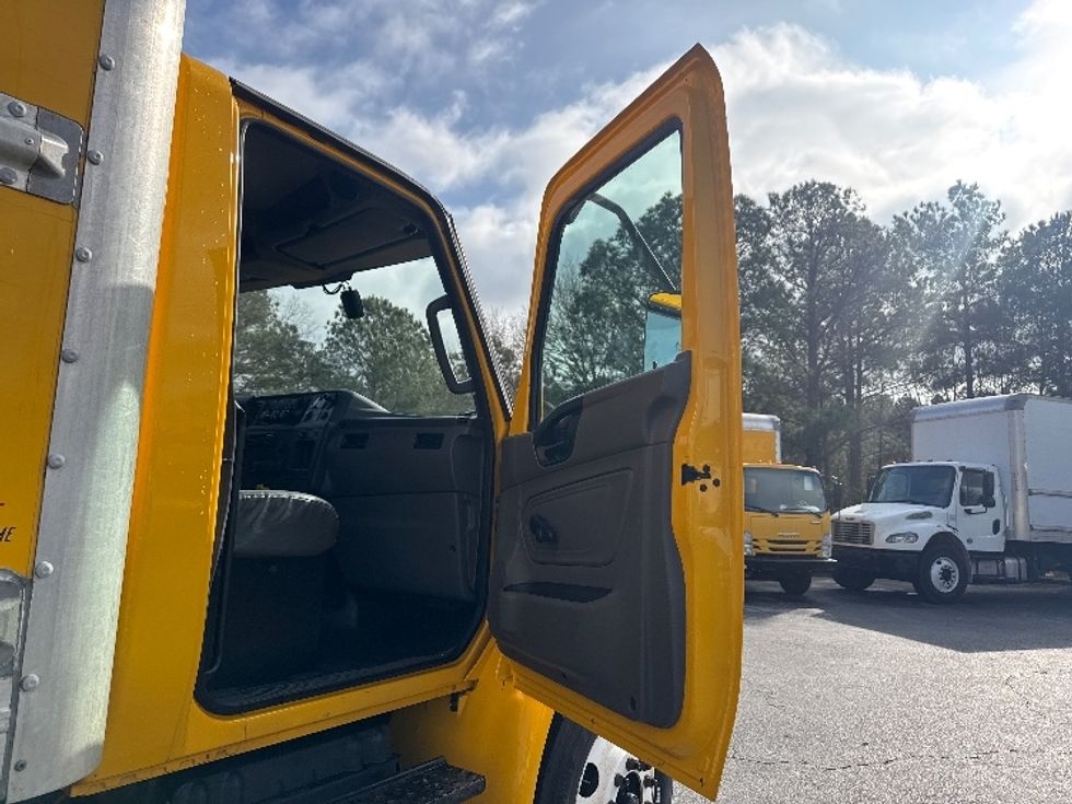 Medium Duty Box Truck-Light and Medium Duty Trucks-International-2021-MV607-West Columbia-SC-251,030\n\t\tmiles-$ 33,750 - Image 20