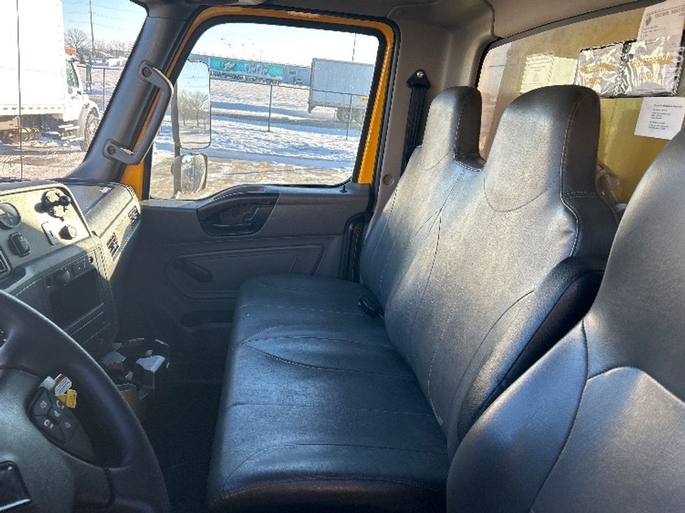 Medium Duty Box Truck-Light and Medium Duty Trucks-International-2021-MV607-West Fargo-ND-224,050\n\t\tmiles-$ 34,500 - Image 19