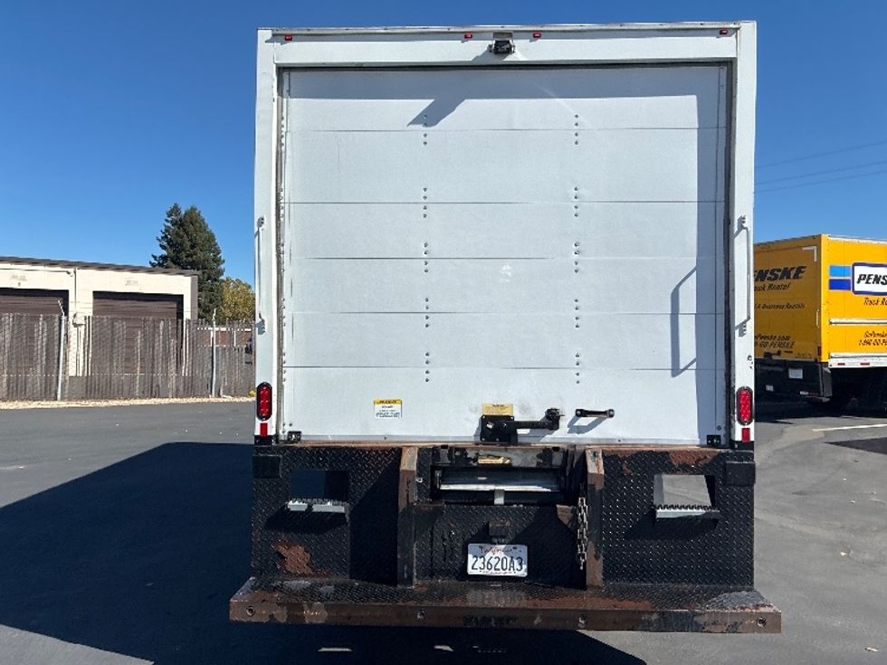 Medium Duty Box Truck-Light and Medium Duty Trucks-International-2021-MV607-West Sacramento-CA-110,559\n\t\tmiles-$ 40,000 - Image 7