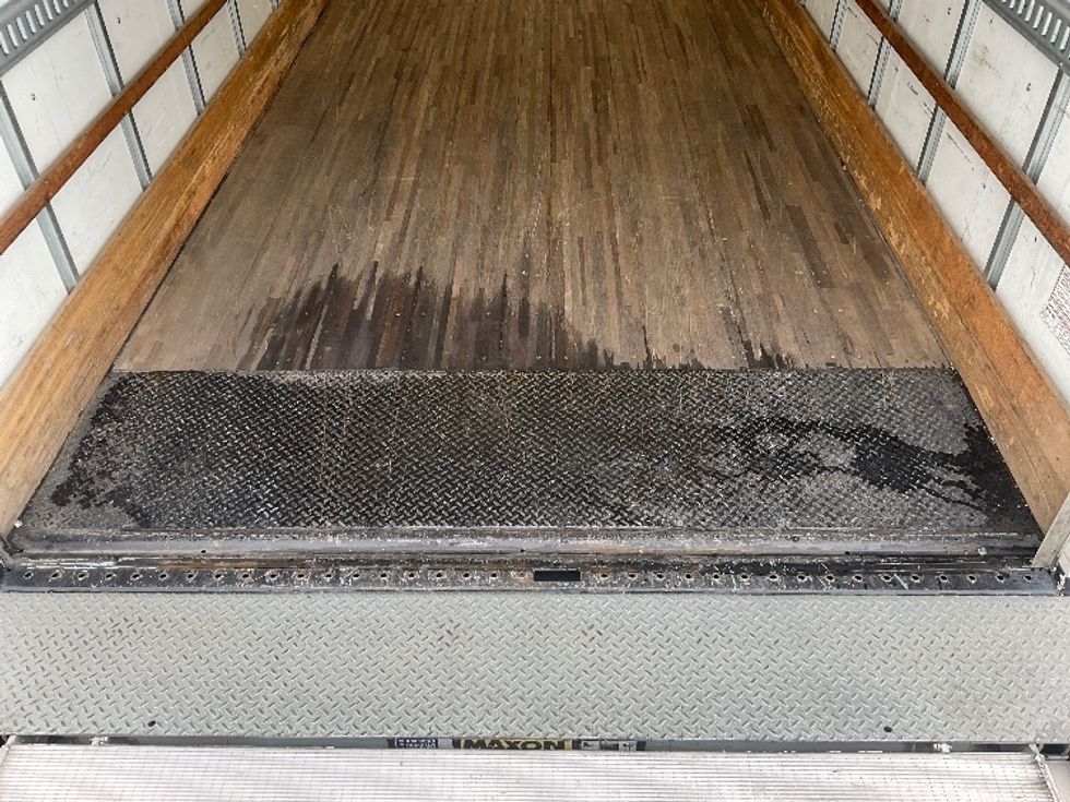 Medium Duty Box Truck-Light and Medium Duty Trucks-International-2021-MV607-West Sacramento-CA-211,712\n\t\tmiles-$ 52,500 - Image 10