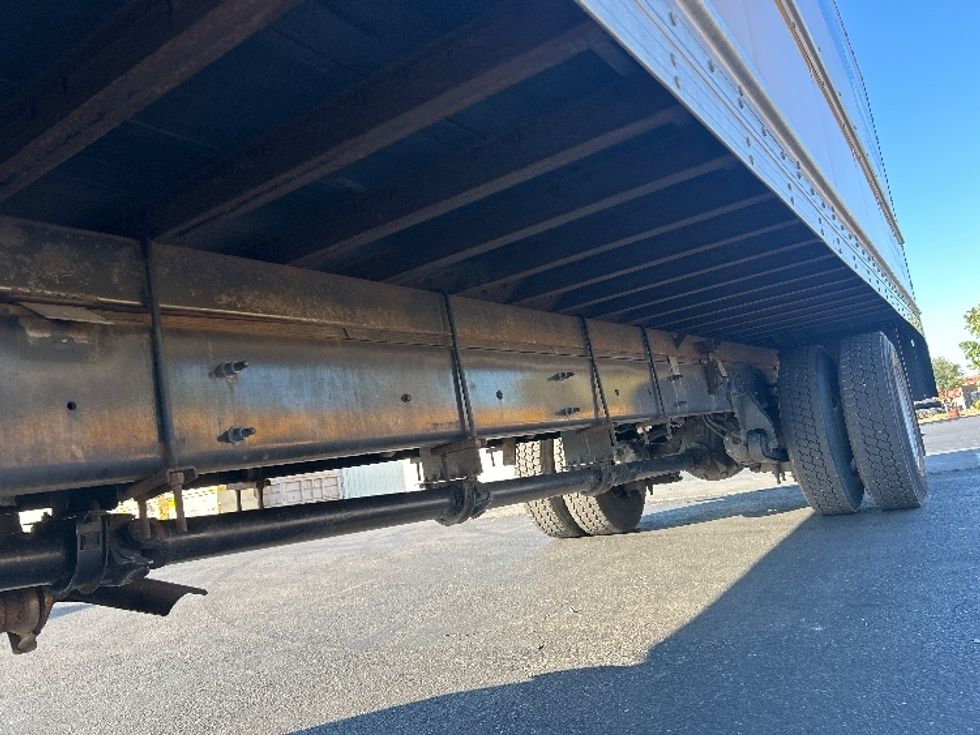 Medium Duty Box Truck-Light and Medium Duty Trucks-International-2021-MV607-West Sacramento-CA-212,986\n\t\tmiles-$ 40,500 - Image 5