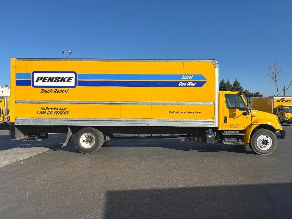 Medium Duty Box Truck-Light and Medium Duty Trucks-International-2021-MV607-West Sacramento-CA-212,986\n\t\tmiles-$ 40,500 - Image 14