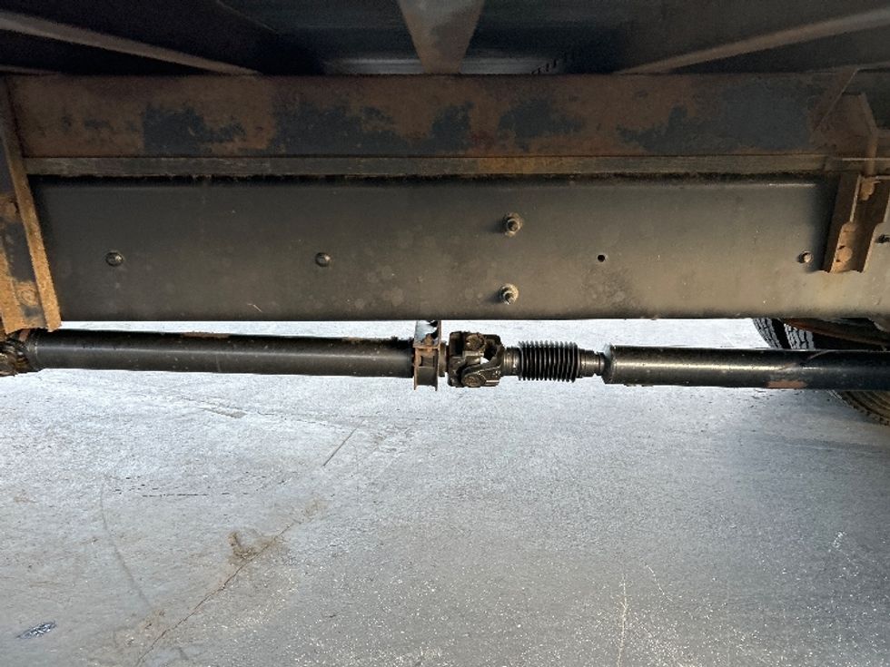 Medium Duty Box Truck-Light and Medium Duty Trucks-International-2021-MV607-West Sacramento-CA-217,534\n\t\tmiles-$ 39,750 - Image 5