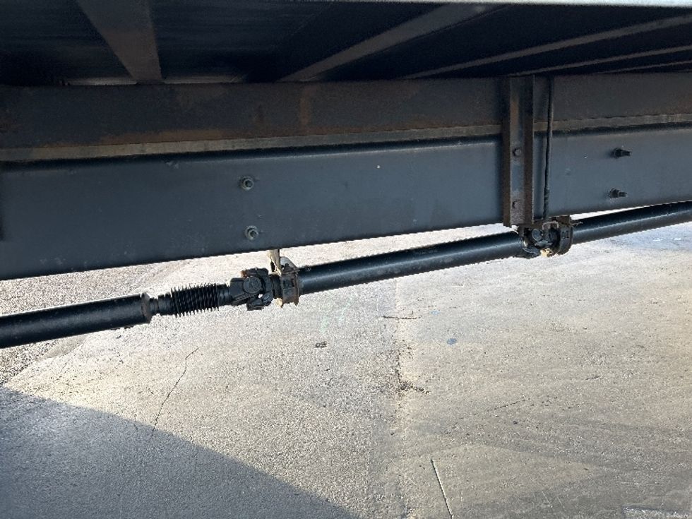 Medium Duty Box Truck-Light and Medium Duty Trucks-International-2021-MV607-West Sacramento-CA-217,534\n\t\tmiles-$ 39,750 - Image 14