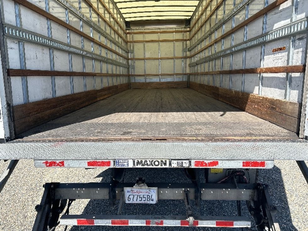 Medium Duty Box Truck-Light and Medium Duty Trucks-International-2021-MV607-West Sacramento-CA-235,962\n\t\tmiles-$ 46,250 - Image 10