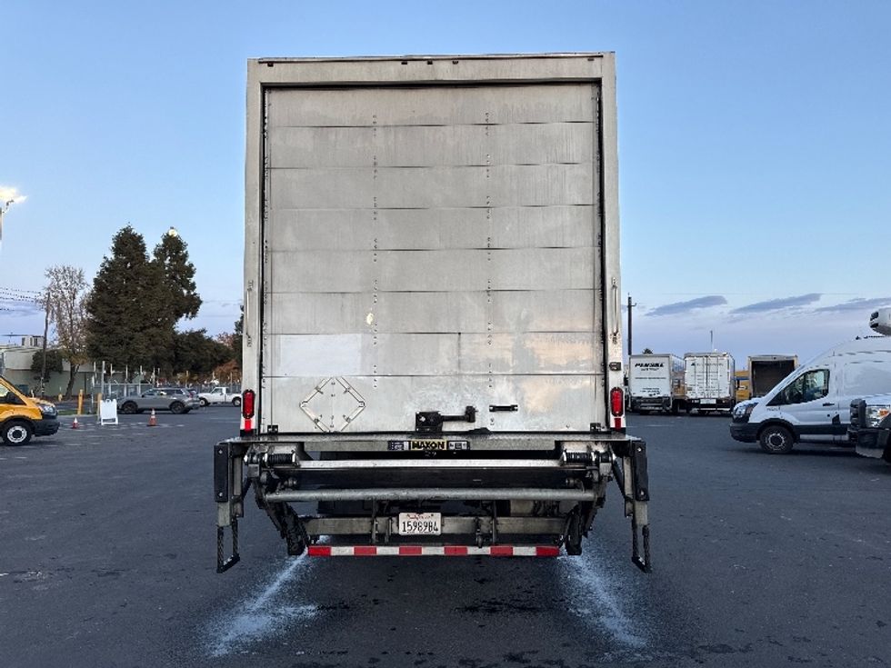 Medium Duty Box Truck-Light and Medium Duty Trucks-International-2021-MV607-West Sacramento-CA-238,604\n\t\tmiles-$ 43,500 - Image 7