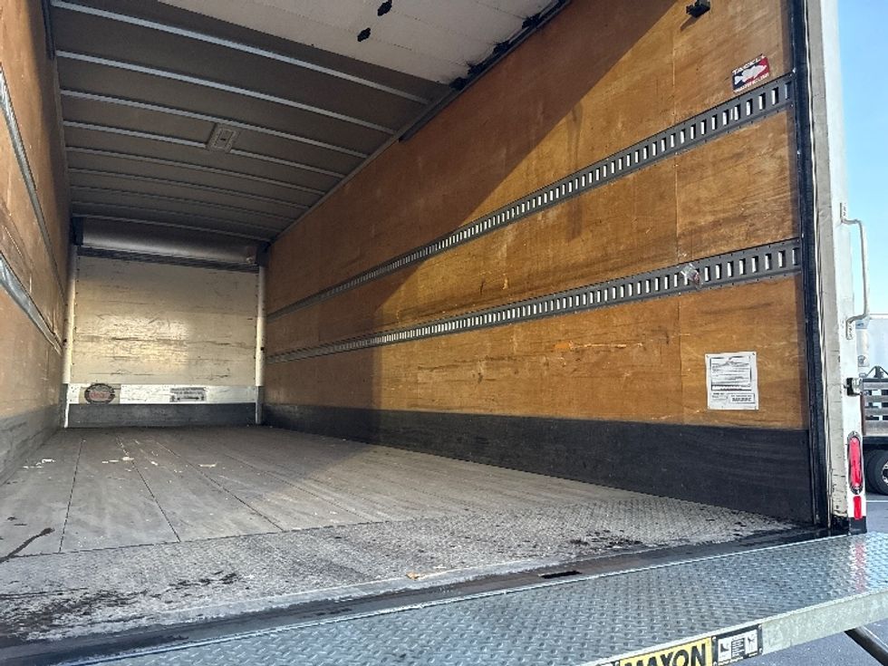 Medium Duty Box Truck-Light and Medium Duty Trucks-International-2021-MV607-West Sacramento-CA-238,604\n\t\tmiles-$ 43,500 - Image 12