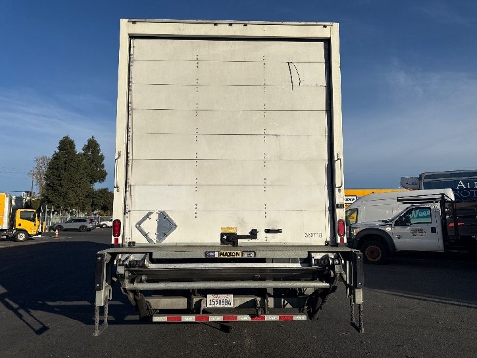 Medium Duty Box Truck-Light and Medium Duty Trucks-International-2021-MV607-West Sacramento-CA-250,619\n\t\tmiles-$ 41,250 - Image 7
