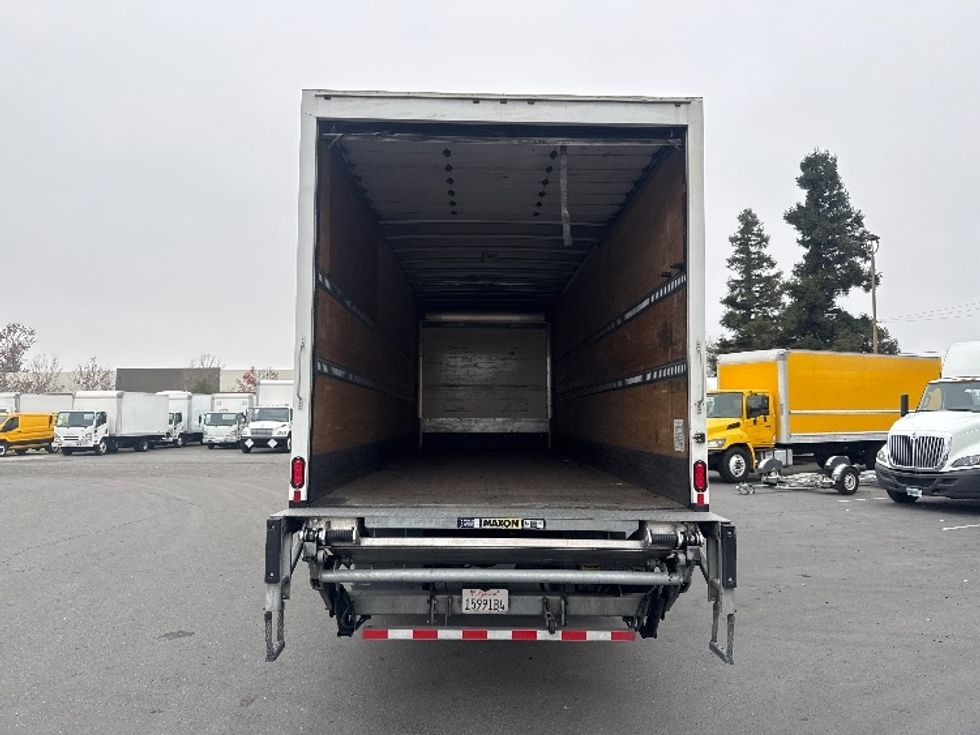 Medium Duty Box Truck-Light and Medium Duty Trucks-International-2021-MV607-West Sacramento-CA-259,541\n\t\tmiles-$ 39,750 - Image 8