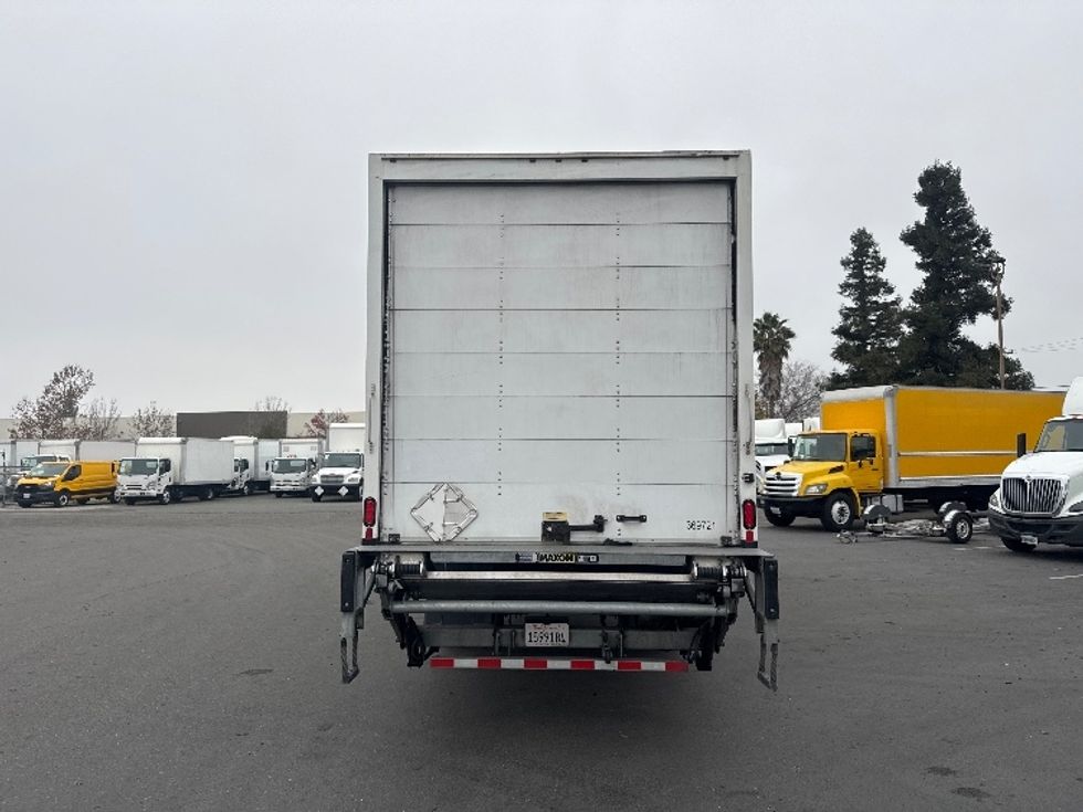 Medium Duty Box Truck-Light and Medium Duty Trucks-International-2021-MV607-West Sacramento-CA-259,541\n\t\tmiles-$ 39,750 - Image 7