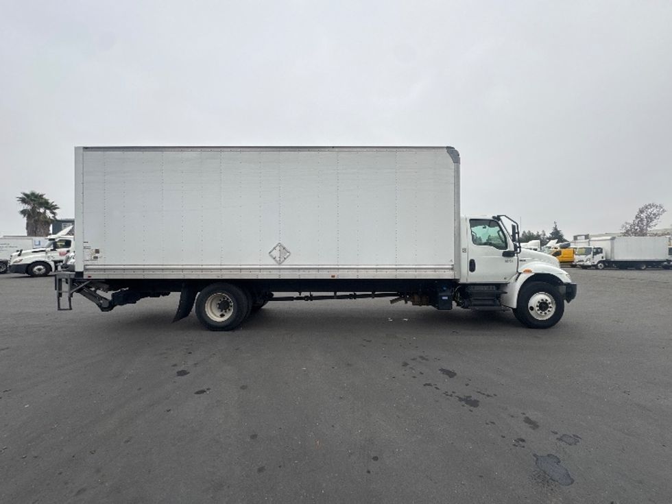 Medium Duty Box Truck-Light and Medium Duty Trucks-International-2021-MV607-West Sacramento-CA-259,541\n\t\tmiles-$ 39,750 - Image 15