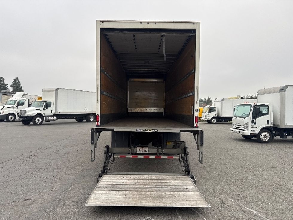 Medium Duty Box Truck-Light and Medium Duty Trucks-International-2021-MV607-West Sacramento-CA-259,542\n\t\tmiles-$ 39,750 - Image 9