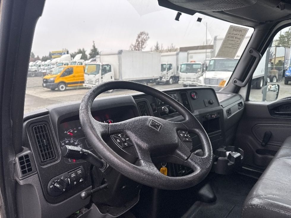 Medium Duty Box Truck-Light and Medium Duty Trucks-International-2021-MV607-West Sacramento-CA-259,542\n\t\tmiles-$ 39,750 - Image 17