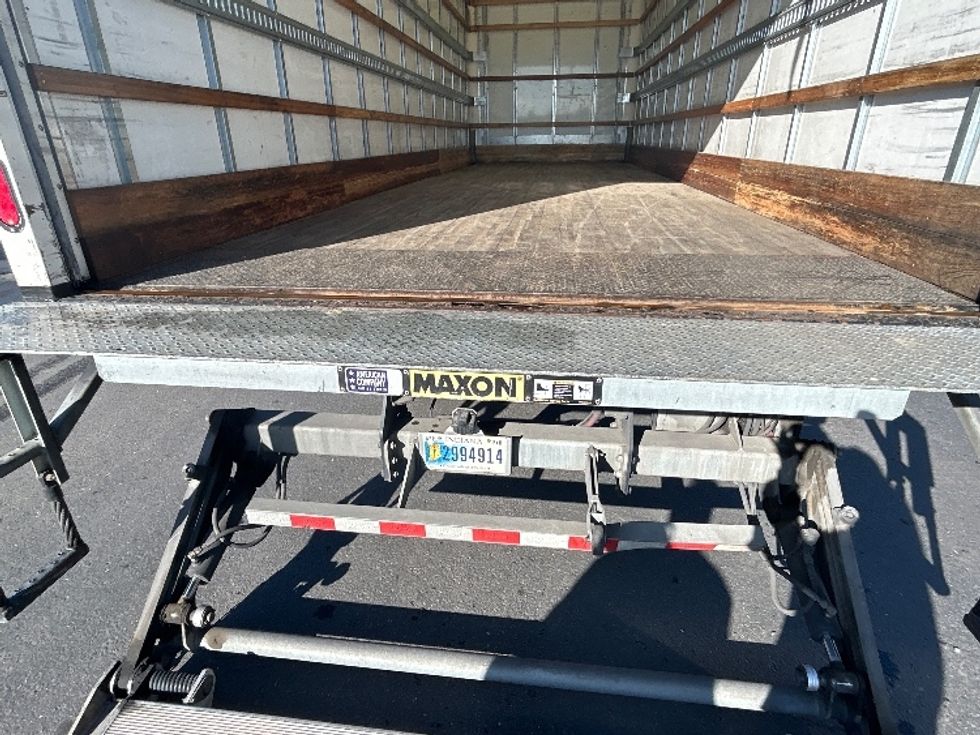 Medium Duty Box Truck-Light and Medium Duty Trucks-International-2021-MV607-West Sacramento-CA-267,675\n\t\tmiles-$ 39,250 - Image 10